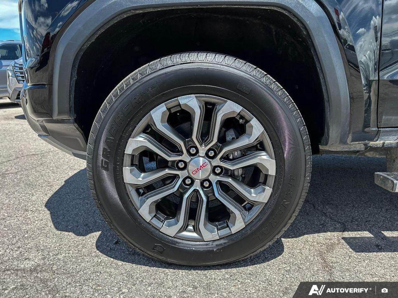2024 GMC Canyon Denali PROGRADE TRAILERING PKG | HARD FOLDING TONNEAU COV Photo