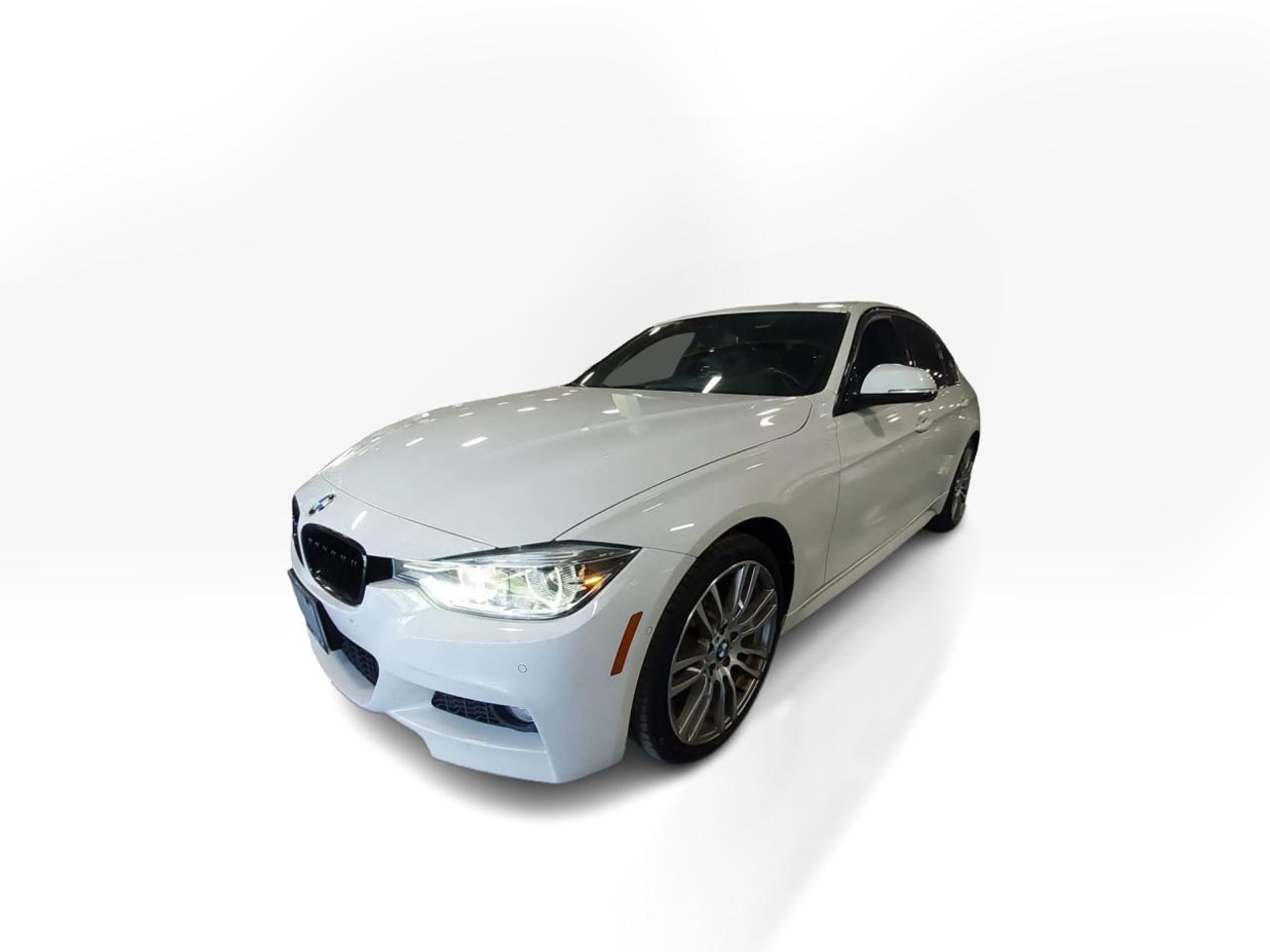 <p>Clean unit</p><p>Sunroof</p><p>Excellent condition</p><p>&nbsp;</p><p>This vehicle is offered certified with safety completed at no extra cost!</p><p>We will provide you with:</p><p>&bull; Full disclosure (history/accident search</p><p>&bull; CAR HISTORY REPORT will be provided upon request!</p><p>&bull; Comfortable buying experience with indoor showroom.</p><p>&bull; A full service experience with experienced professionals interested in building long-term relationships, not only a one-stop-and-shop buying experience.</p><p>&nbsp;Our in-house Financing Team is ready to get you approved no matter what your credit condition is: No Credit, Bad Credit, New Immigrant, Bankruptcy, Student.</p><p>*We strive to be as accurate as possible with vehicle description; we are not responsible for any errors or omissions. Prices exclude HST & licensing.&nbsp;</p>
