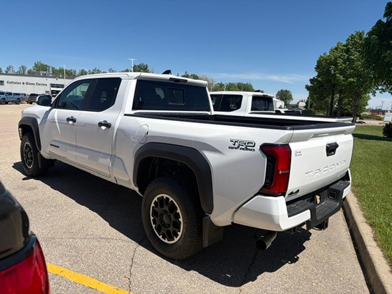 2026 Toyota Tacoma TRD OFF ROAD DOUBLE CAB Photo1