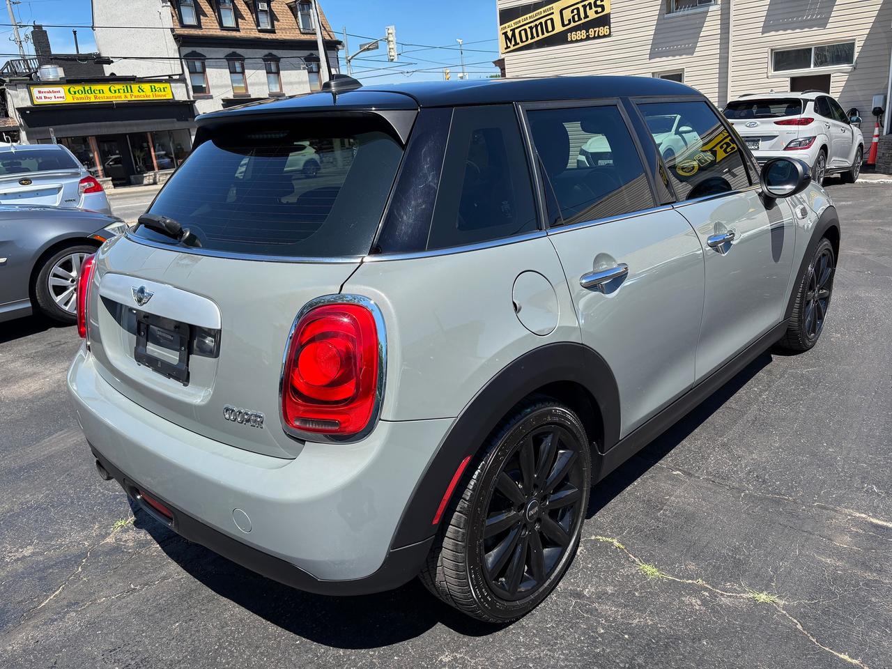 2015 MINI Cooper 4 door hardtop Photo4