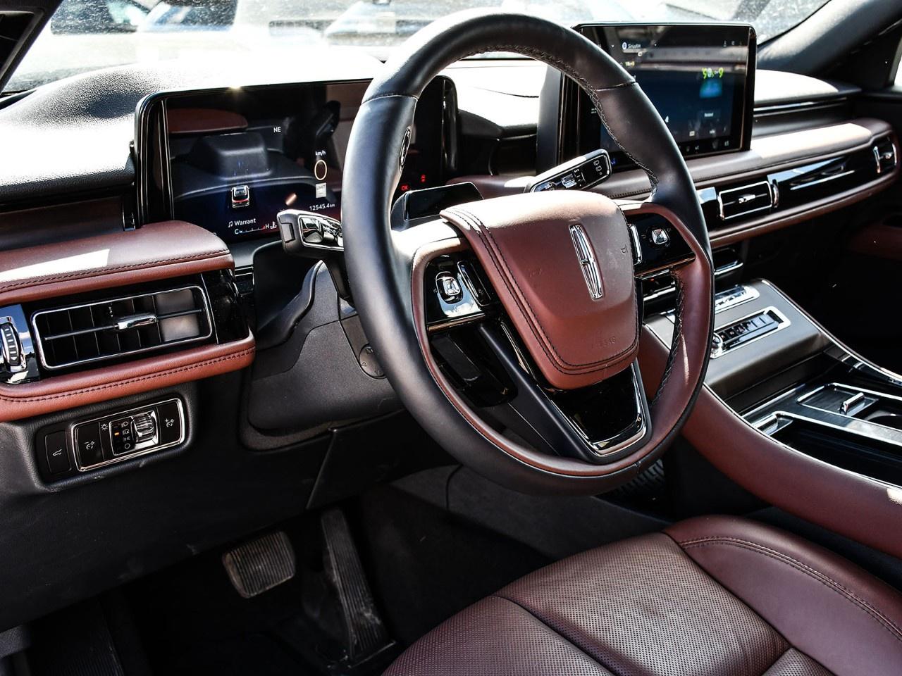 2026 Lincoln Aviator Reserve AWD Photo