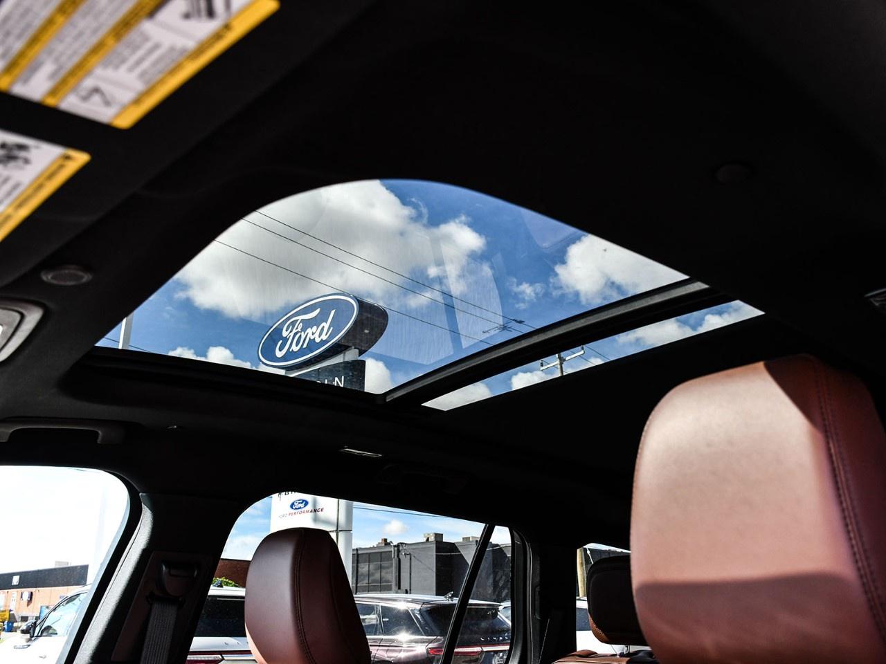 2026 Lincoln Aviator Reserve AWD Photo