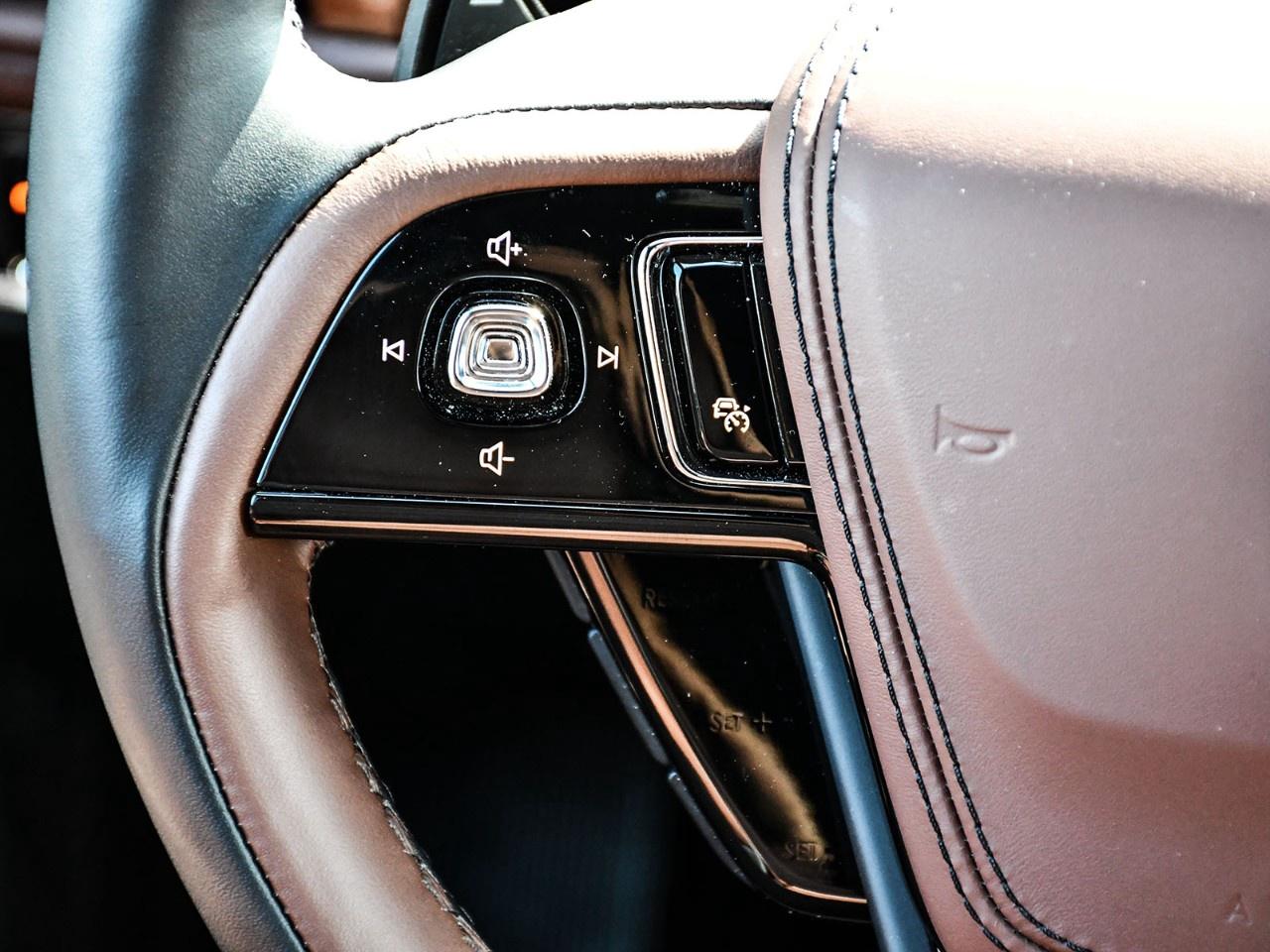 2026 Lincoln Aviator Reserve AWD Photo