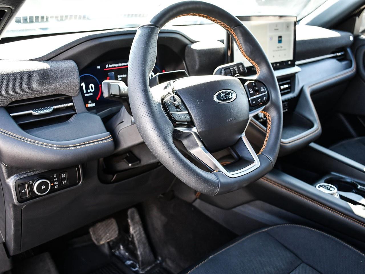 2026 Ford Explorer Tremor 4WD Photo