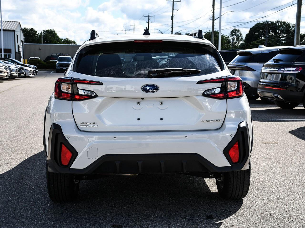 2024 Subaru XV Crosstrek LIMITED AWD Photo3