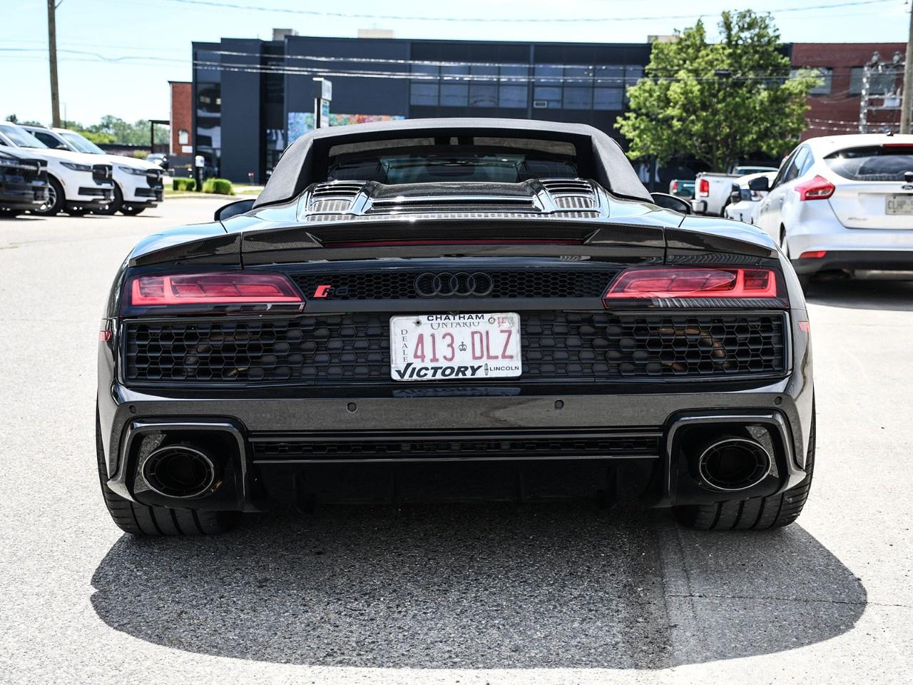 2023 Audi R8 Spyder V10 performance RWD Photo