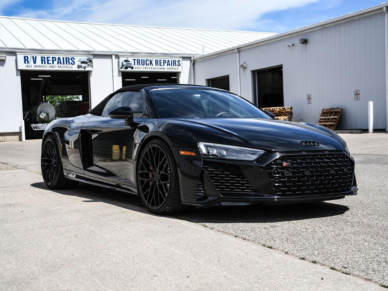 2023 Audi R8 Spyder V10 performance RWD Photo