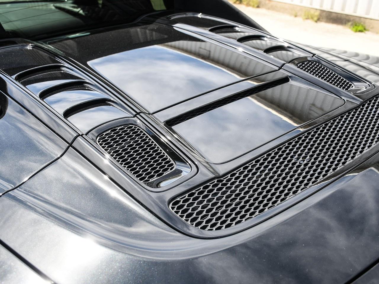 2023 Audi R8 Spyder V10 performance RWD Photo