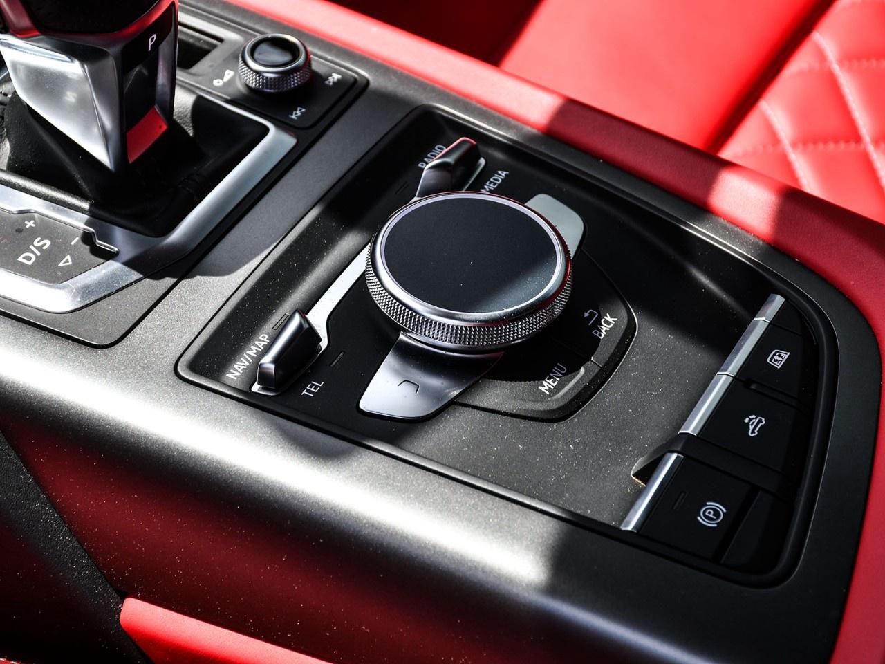 2023 Audi R8 Spyder V10 performance RWD Photo