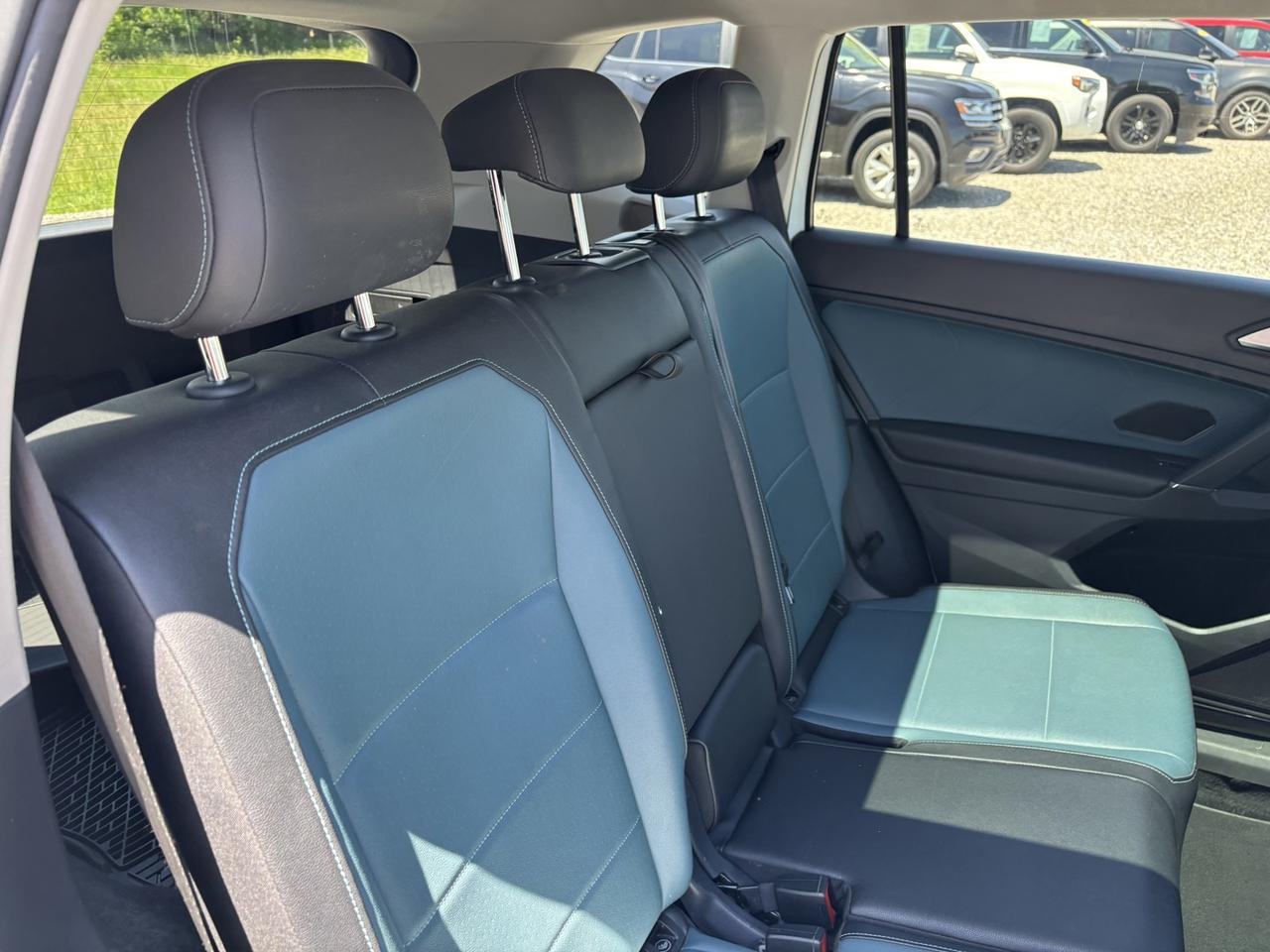 2020 Volkswagen Tiguan Highline ~CLEAN CARFAX~ Photo