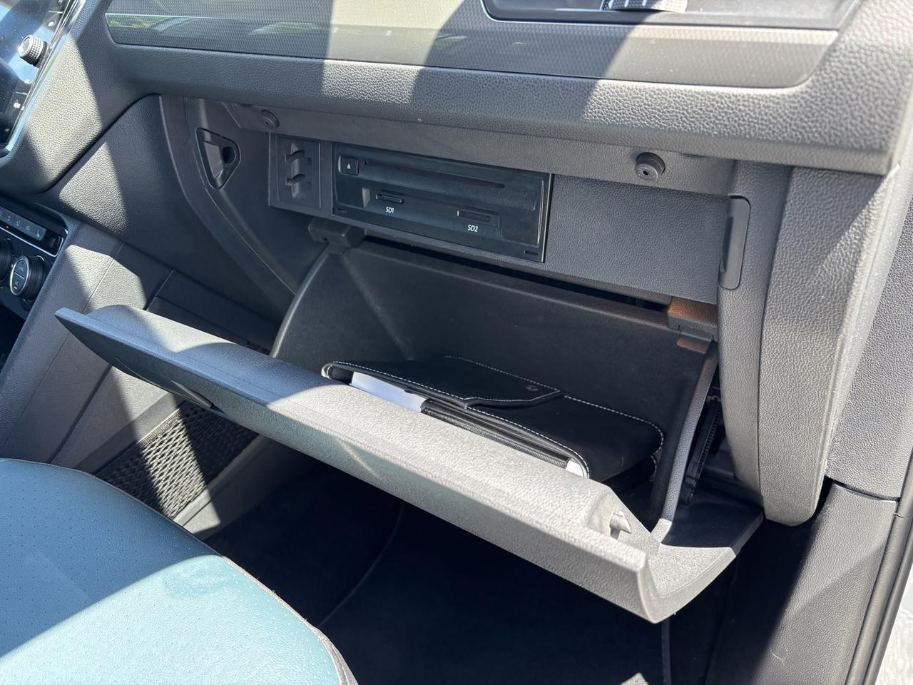 2020 Volkswagen Tiguan Highline ~CLEAN CARFAX~ Photo