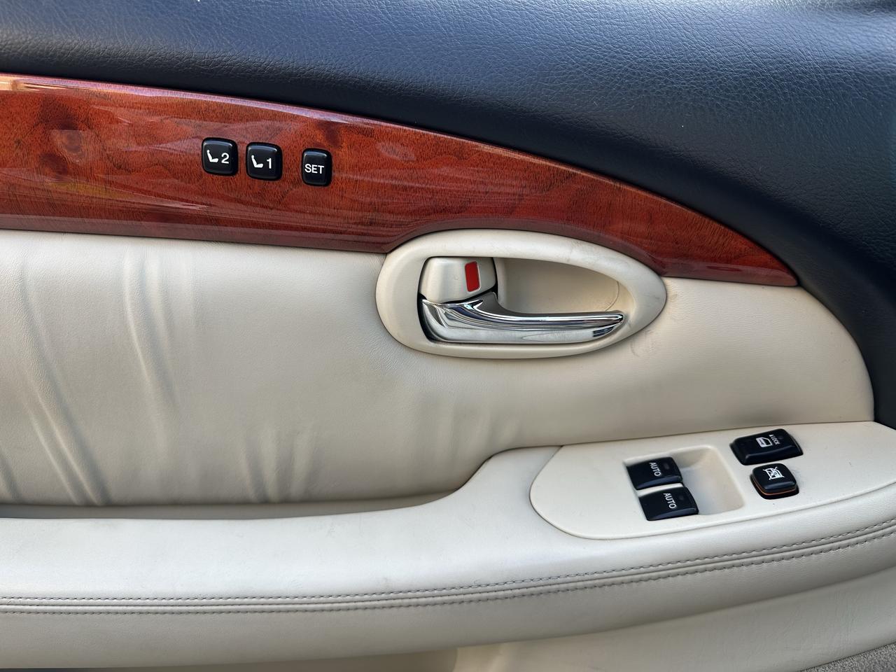 2006 Lexus SC 430 HARDTOP CONVERTIBLE Photo