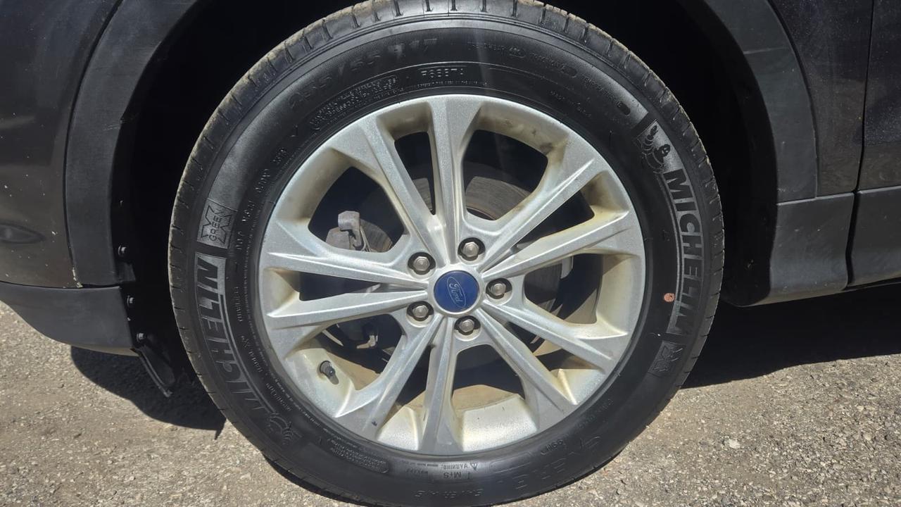 2018 Ford Escape SE FWD Photo