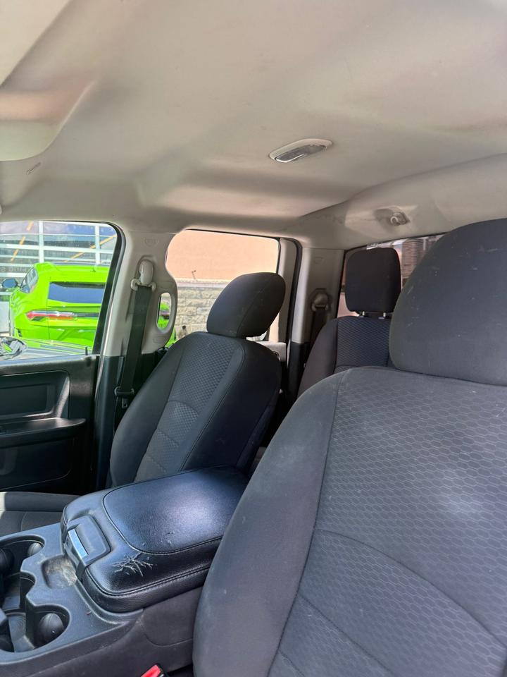 2019 RAM 1500 Classic Express | CLEAN CAR | CLEAN TITLE | Photo