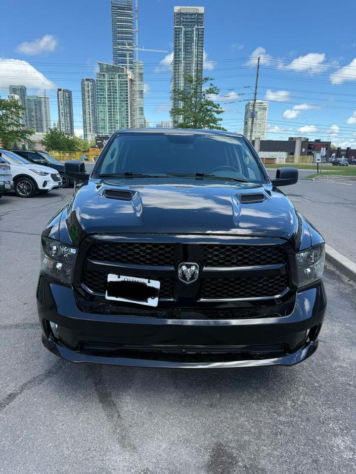 2019 RAM 1500 Classic Express | CLEAN CAR | CLEAN TITLE | Photo