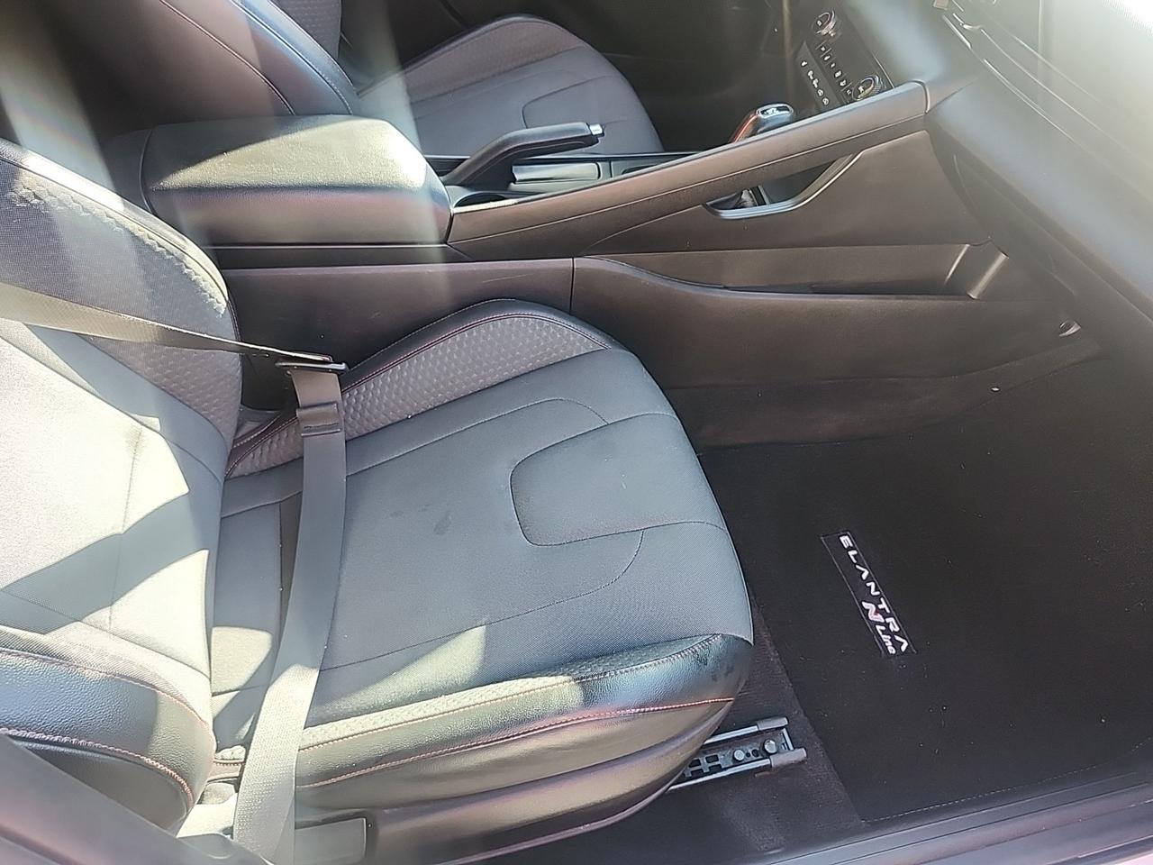 2022 Hyundai Elantra N LINE Photo