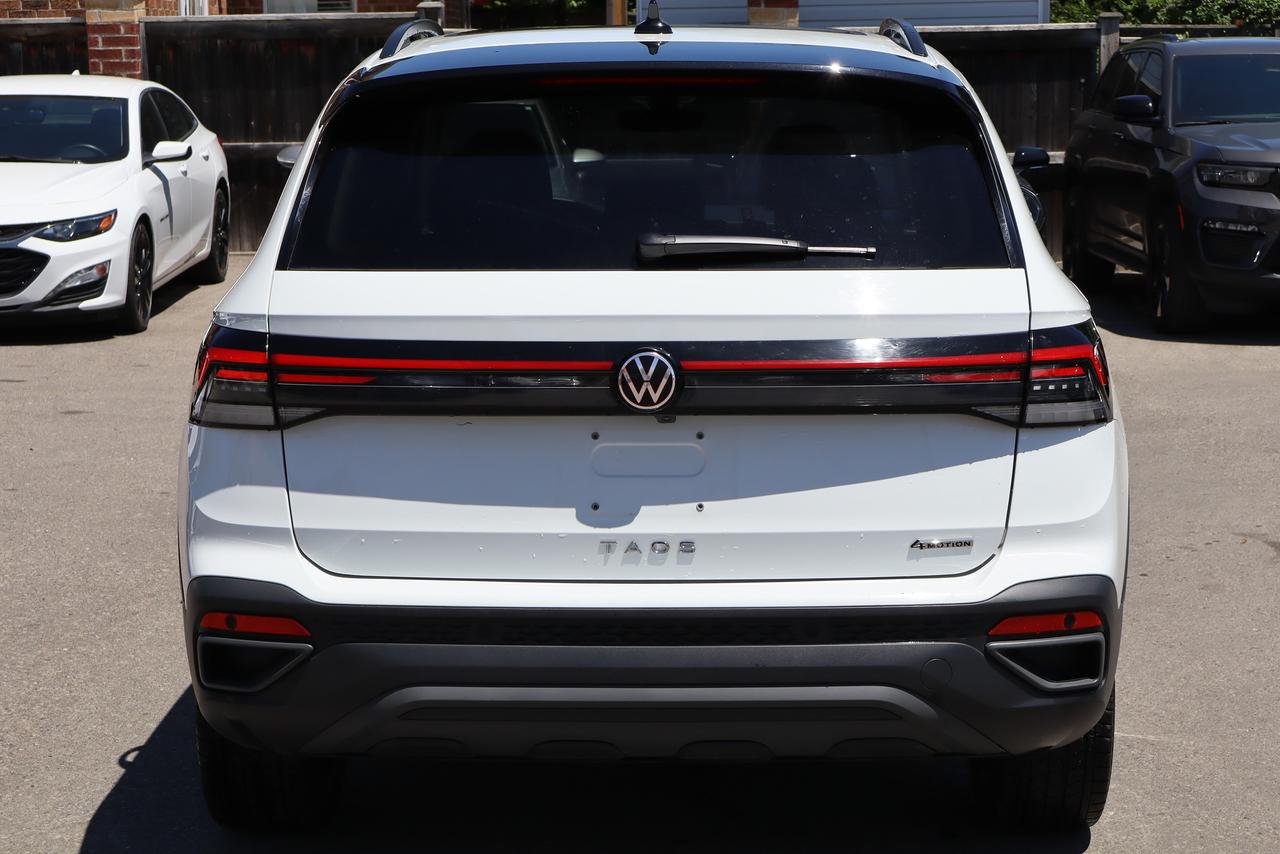 2025 Volkswagen Taos Comfortline Black Edition Photo