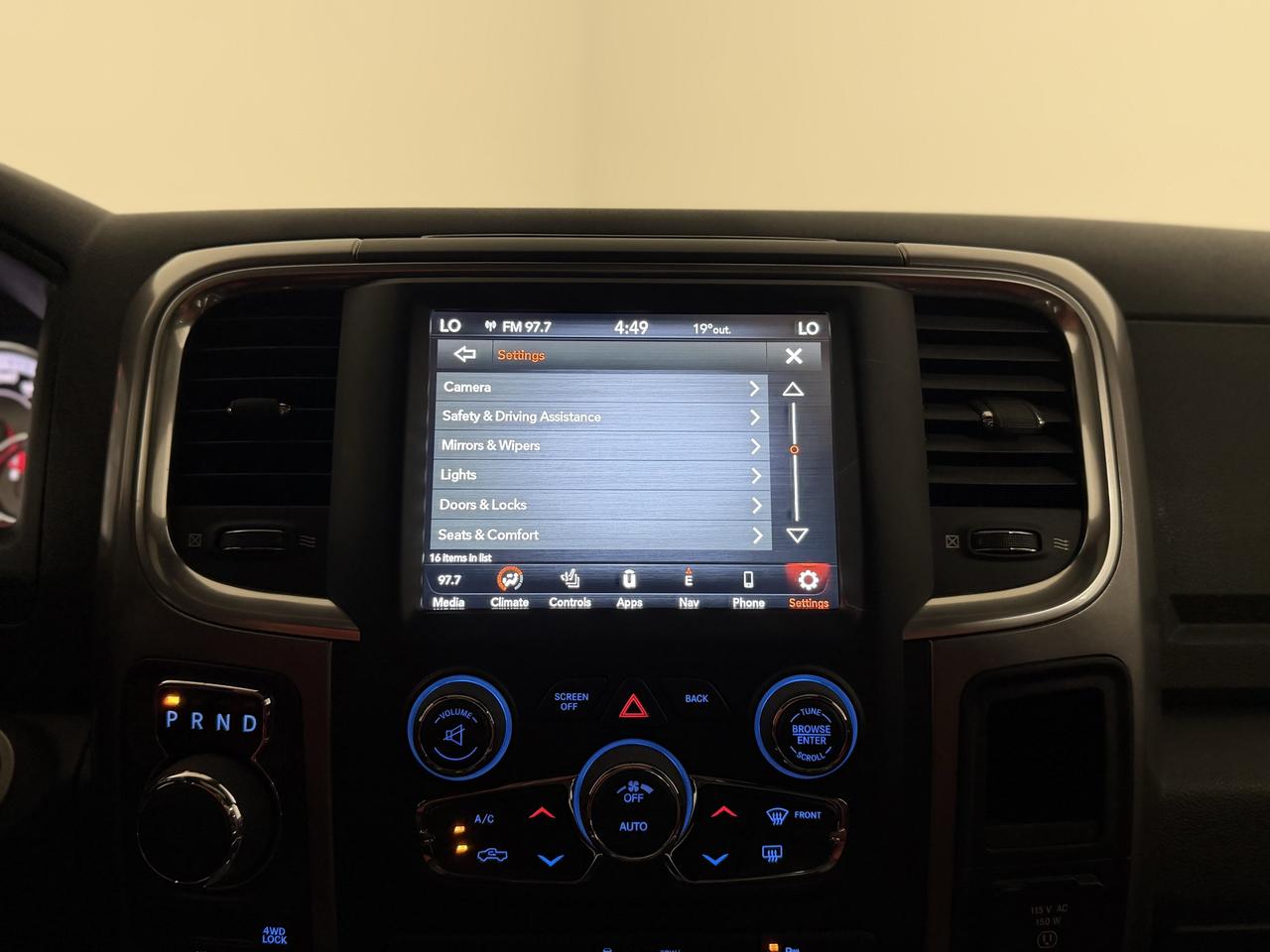2023 RAM 1500 Classic WARLOCK 4X4 QUAD CAB 6'4" BOX Photo