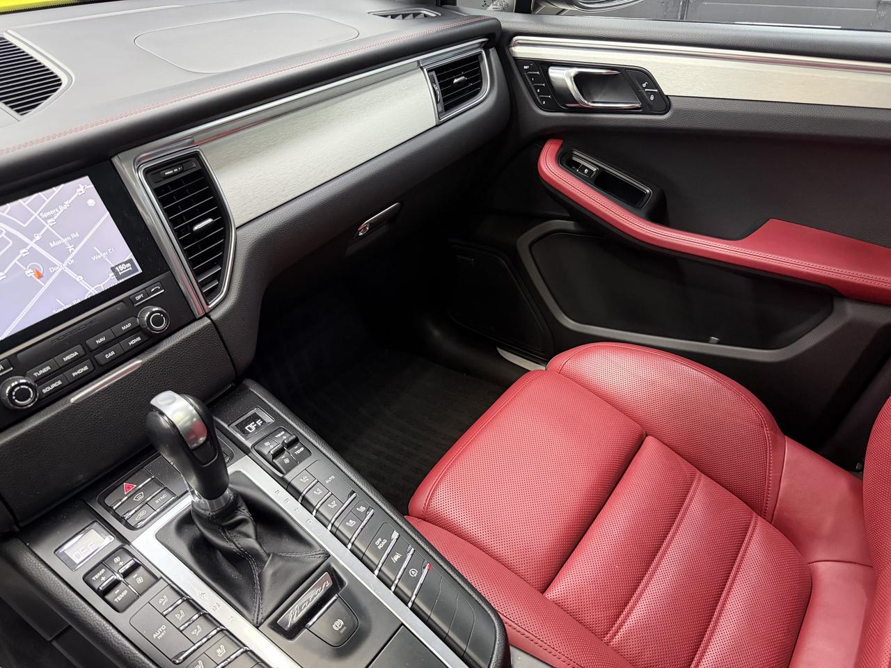 2018 Porsche Macan S|NAV|BOSE|LKA|BSM|CHRONO|RED INT.|CLEAN CARFAX| Photo