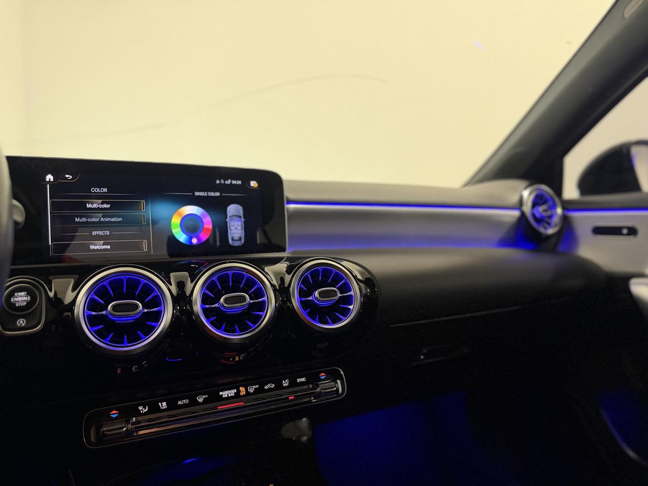 2019 Mercedes-Benz A-Class A 220 4MATIC Sedan Photo