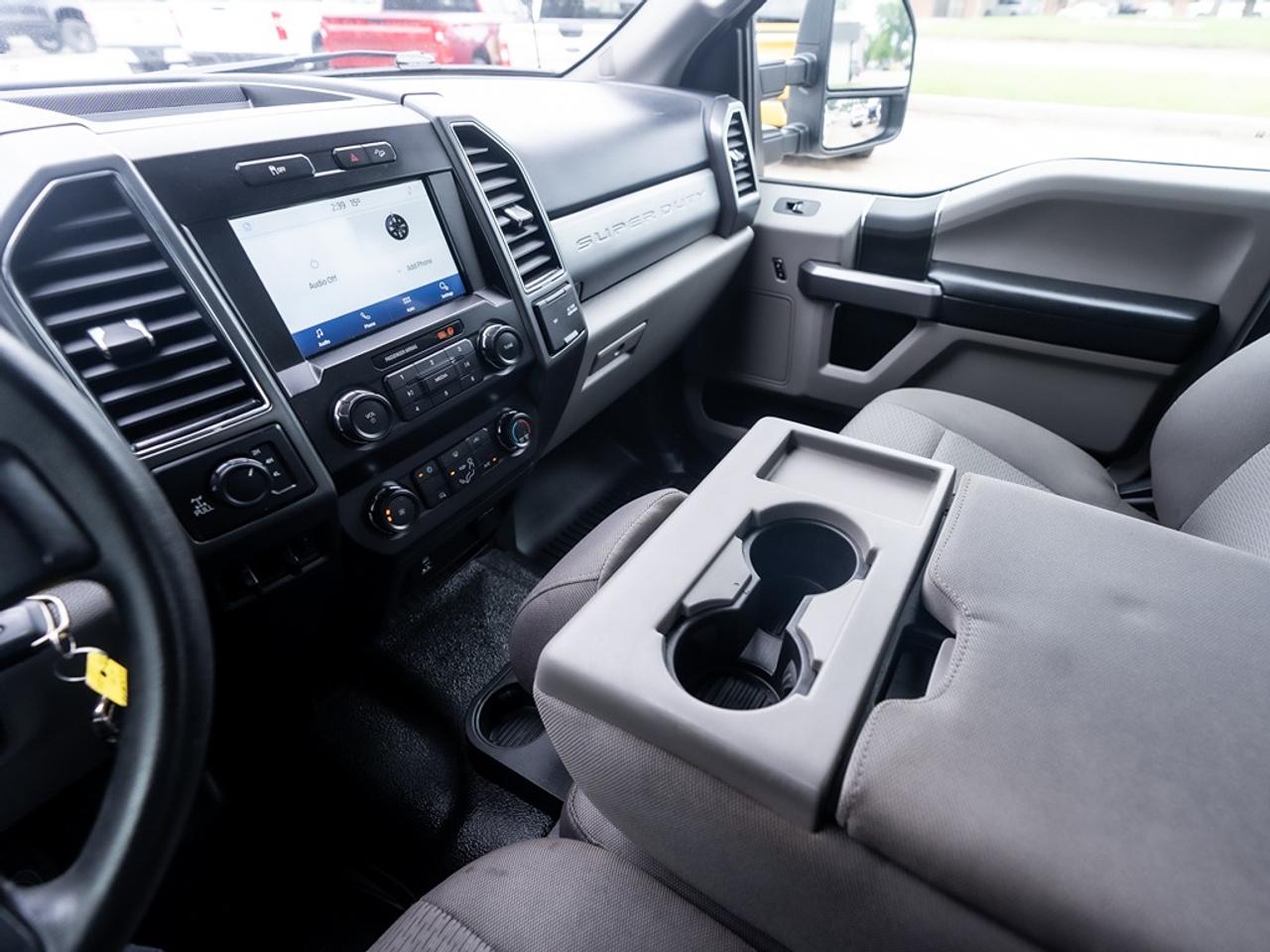 2021 Ford SUPER DUTY F-350 SRW XLT Photo34