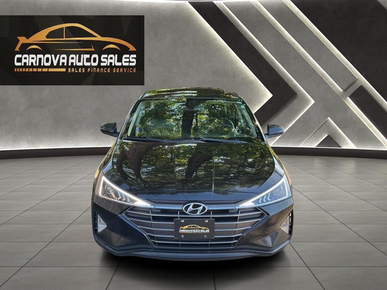 2019 Hyundai Elantra Luxury+CLEAN CARFAX+Leather+Roof Photo