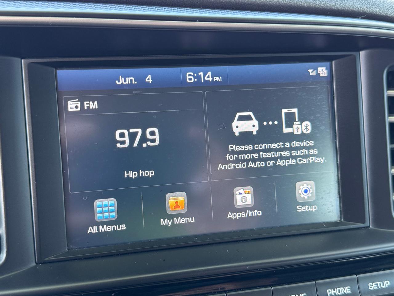 2019 Hyundai Elantra Luxury+CLEAN CARFAX+Leather+Roof Photo