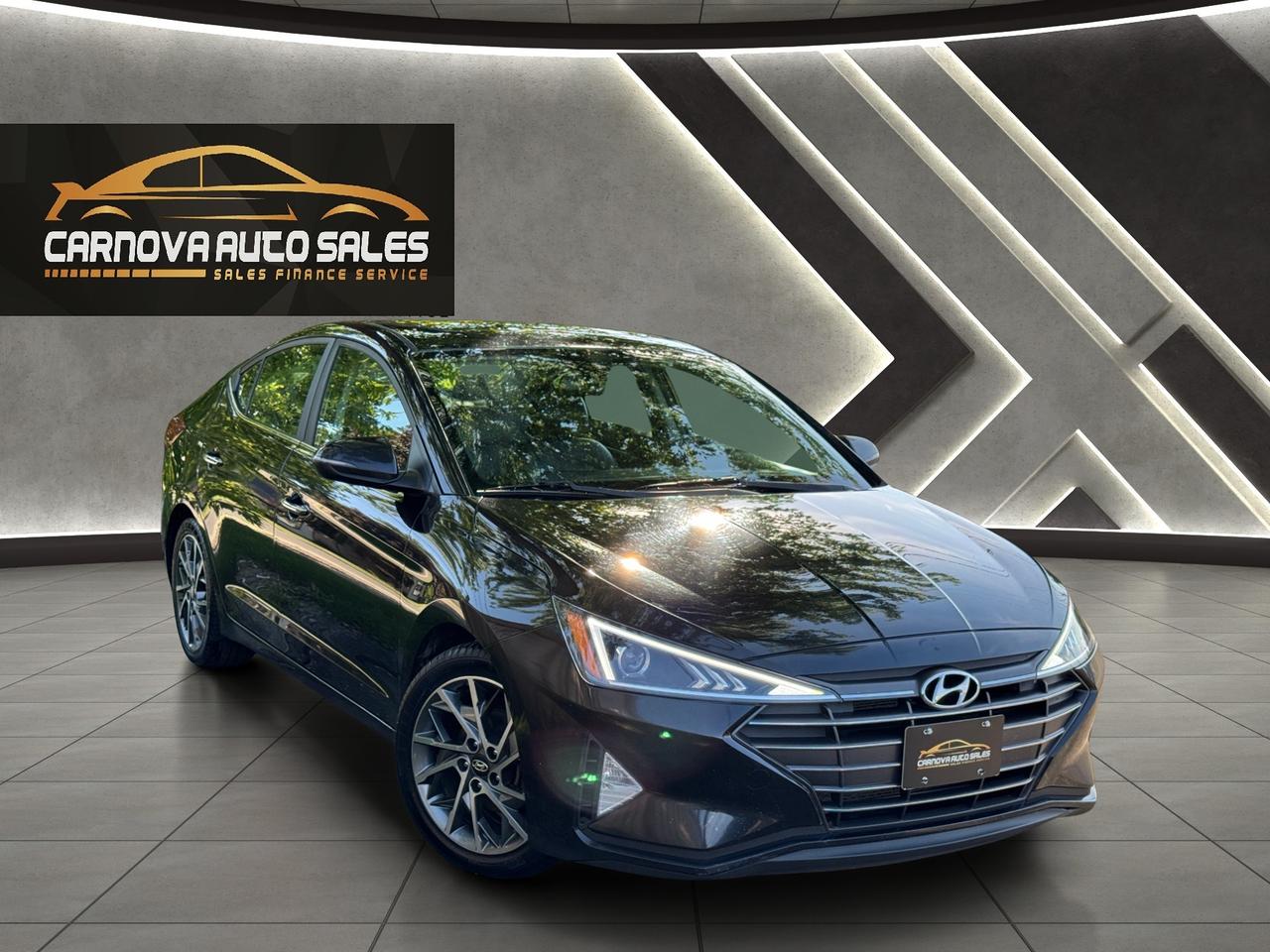 2019 Hyundai Elantra Luxury+CLEAN CARFAX+Leather+Roof Photo