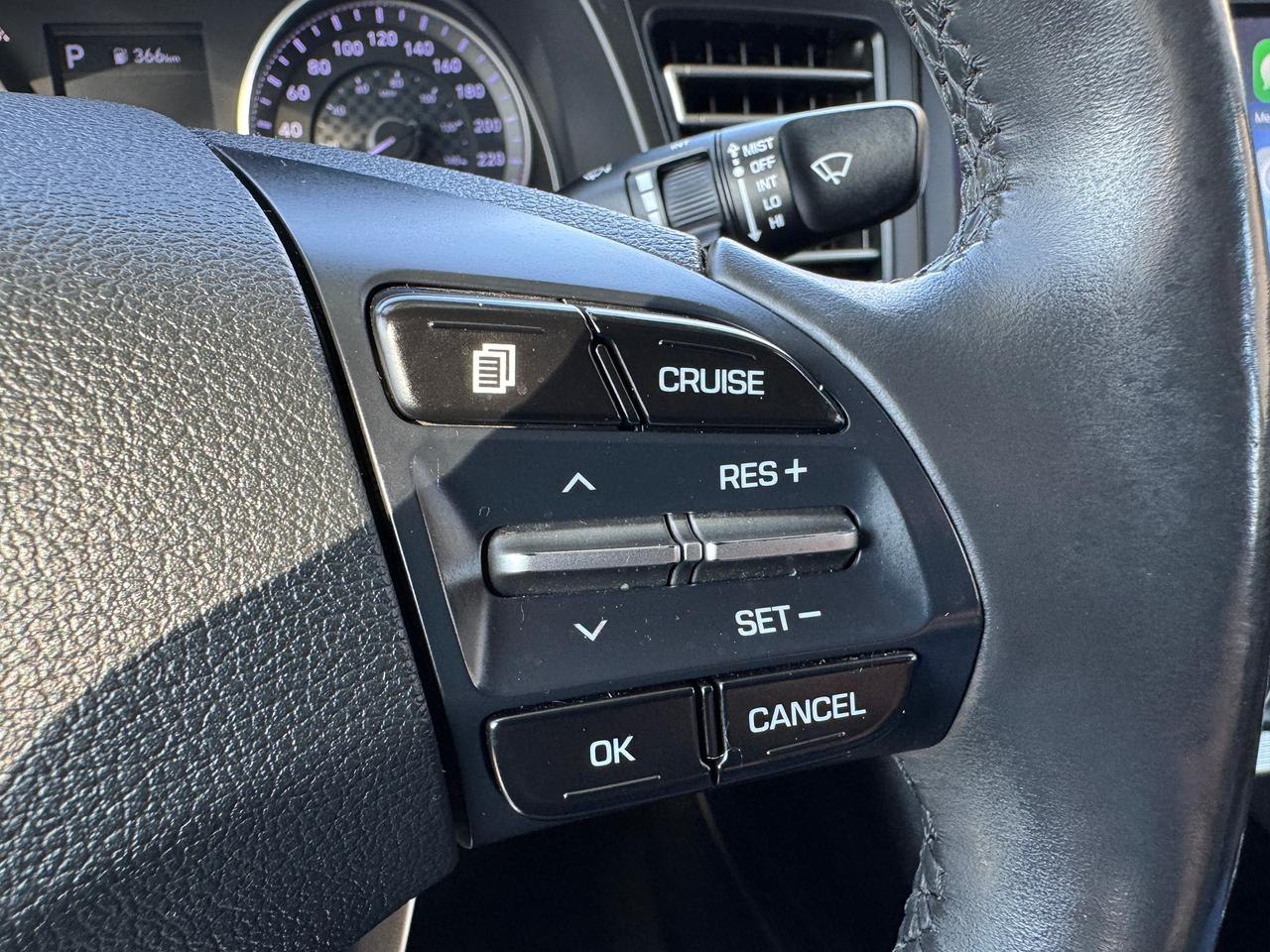 2019 Hyundai Elantra Luxury+CLEAN CARFAX+Leather+Roof Photo
