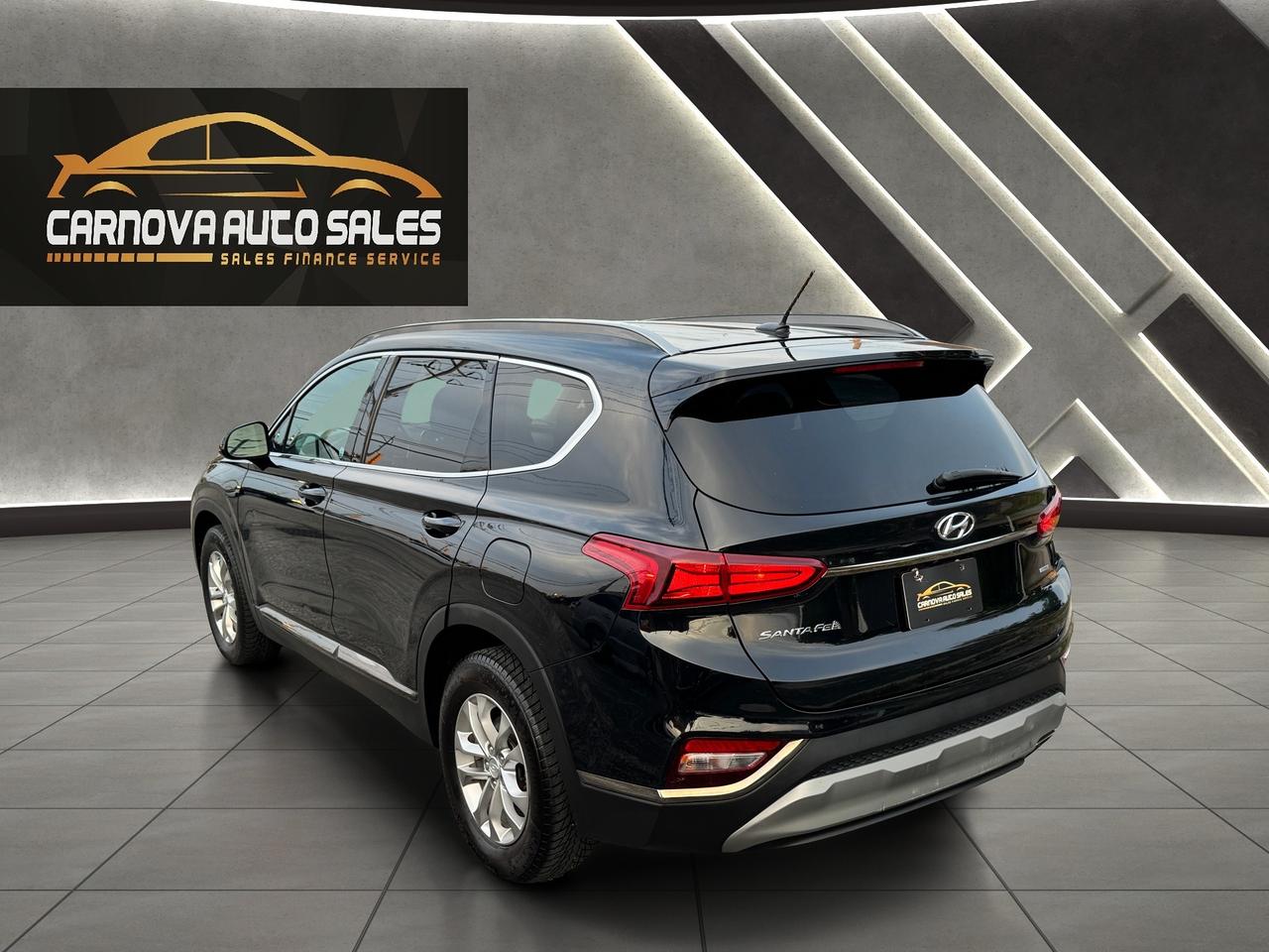 2019 Hyundai Santa Fe AWD w/Safety PKG+CLEAN CARFAX Photo