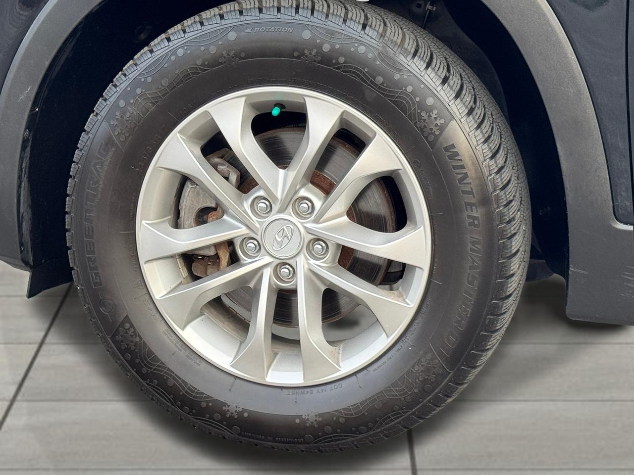 2019 Hyundai Santa Fe AWD w/Safety PKG+CLEAN CARFAX Photo