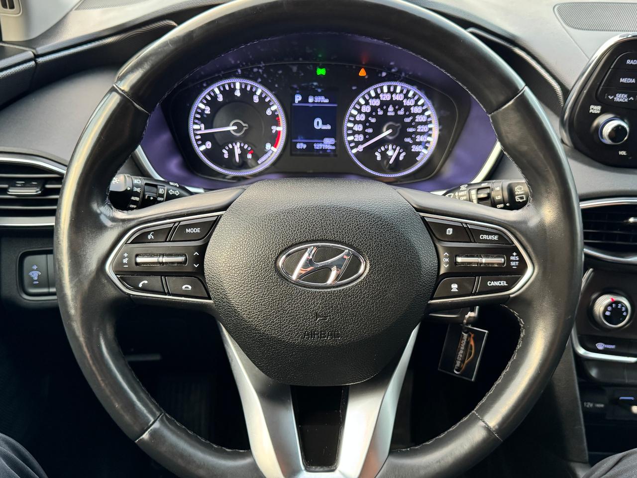 2019 Hyundai Santa Fe AWD w/Safety PKG+CLEAN CARFAX Photo