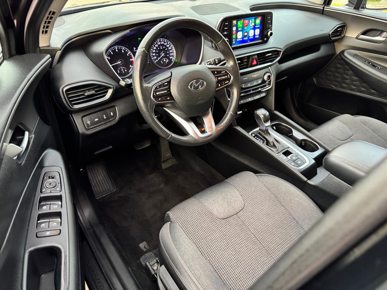 2019 Hyundai Santa Fe AWD w/Safety PKG+CLEAN CARFAX Photo