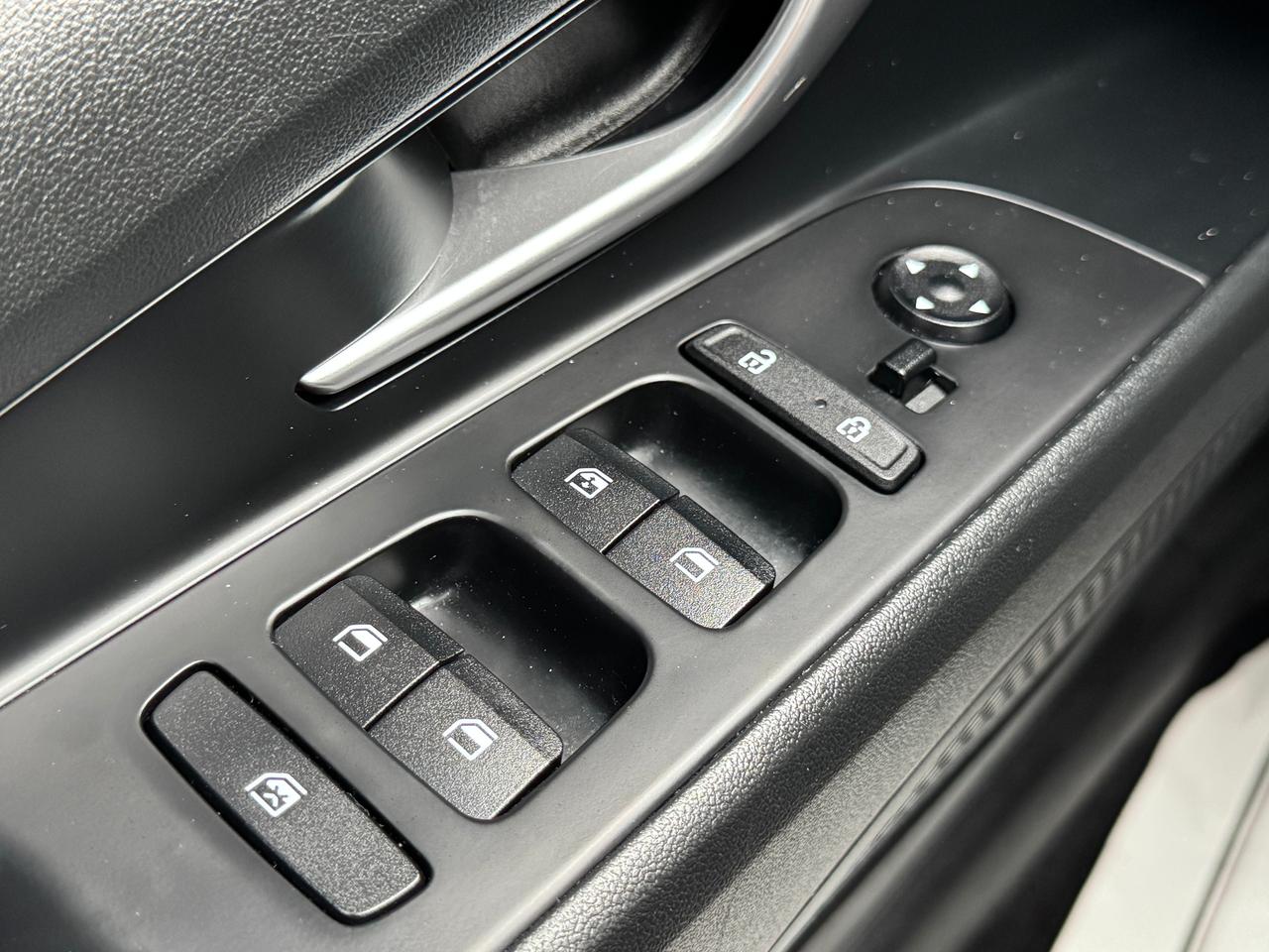 2021 Hyundai Elantra Preferred+One Owner+CLEAN CARFAX Photo