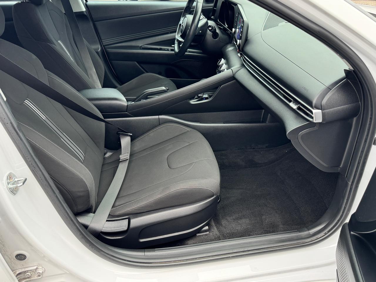 2021 Hyundai Elantra Preferred+One Owner+CLEAN CARFAX Photo