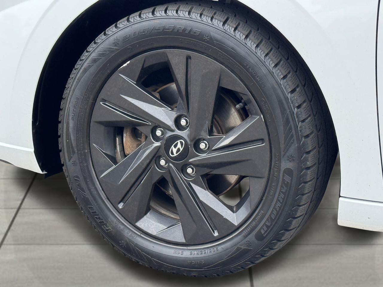 2021 Hyundai Elantra Preferred+One Owner+CLEAN CARFAX Photo