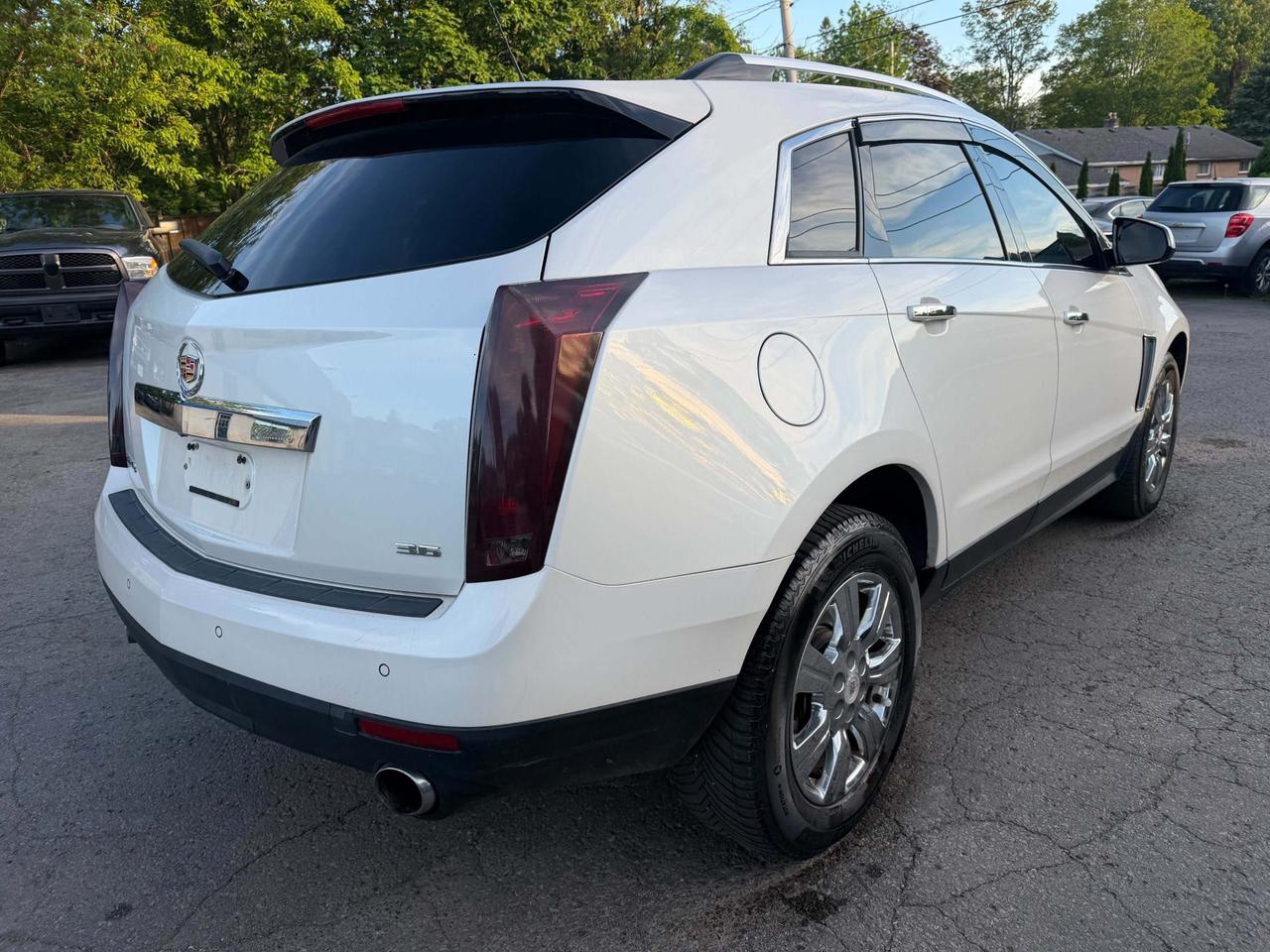 2015 Cadillac SRX AWD 4DR LUXURY Photo