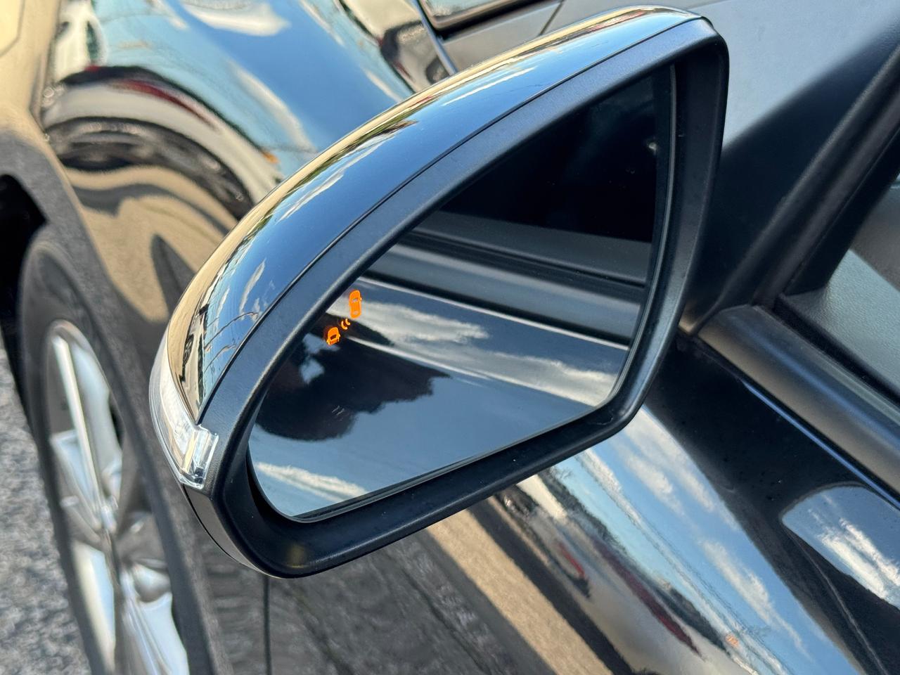 2018 Hyundai Elantra GL+New Tires+ACCIDENT FREE+ApplePlay Photo