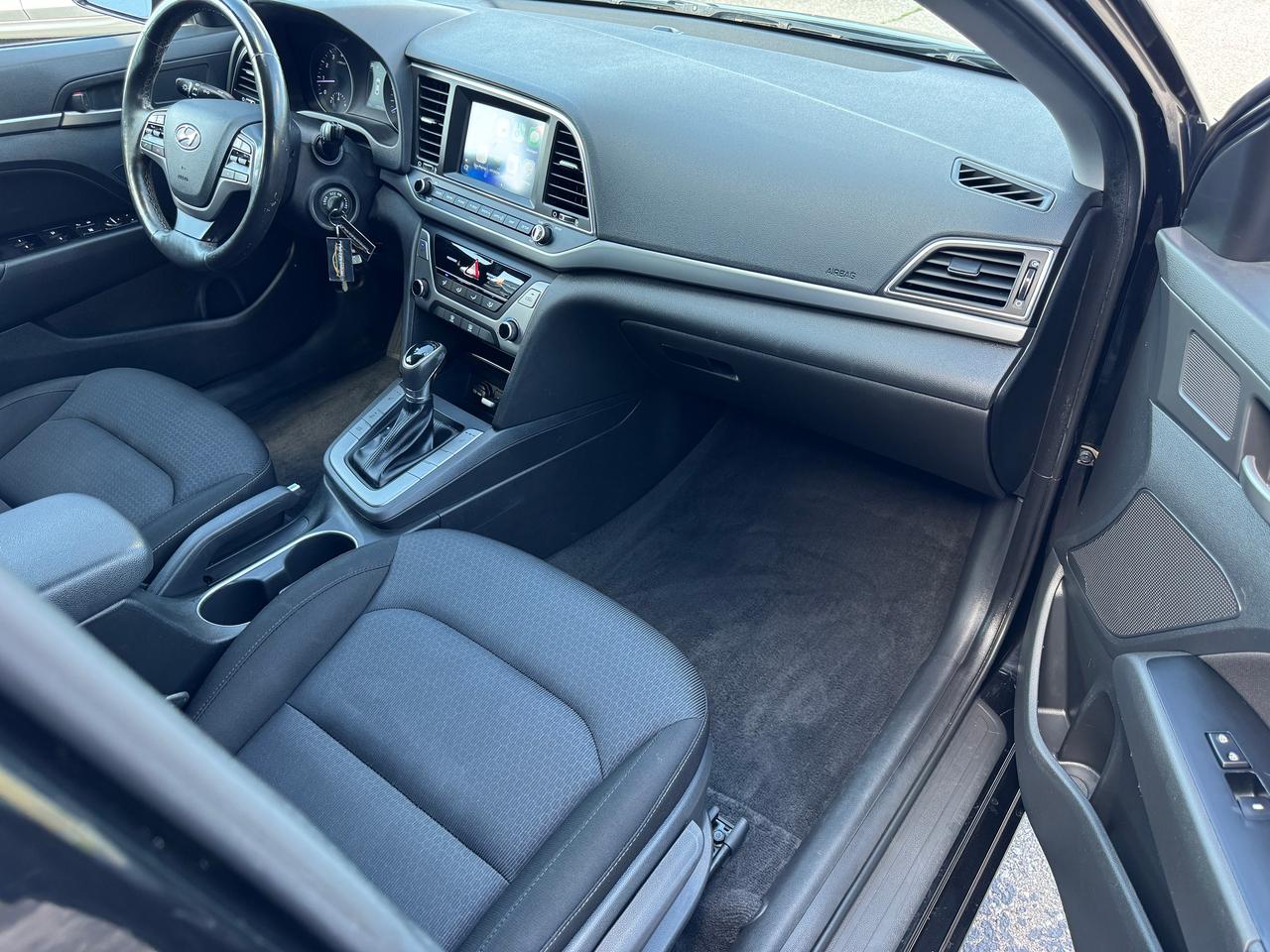2018 Hyundai Elantra GL+New Tires+ACCIDENT FREE+ApplePlay Photo