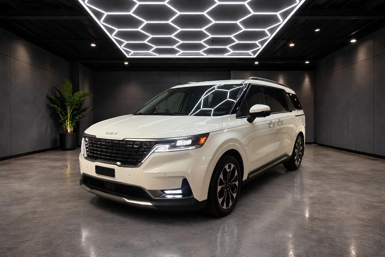 2024 Kia Carnival EX FWD Photo