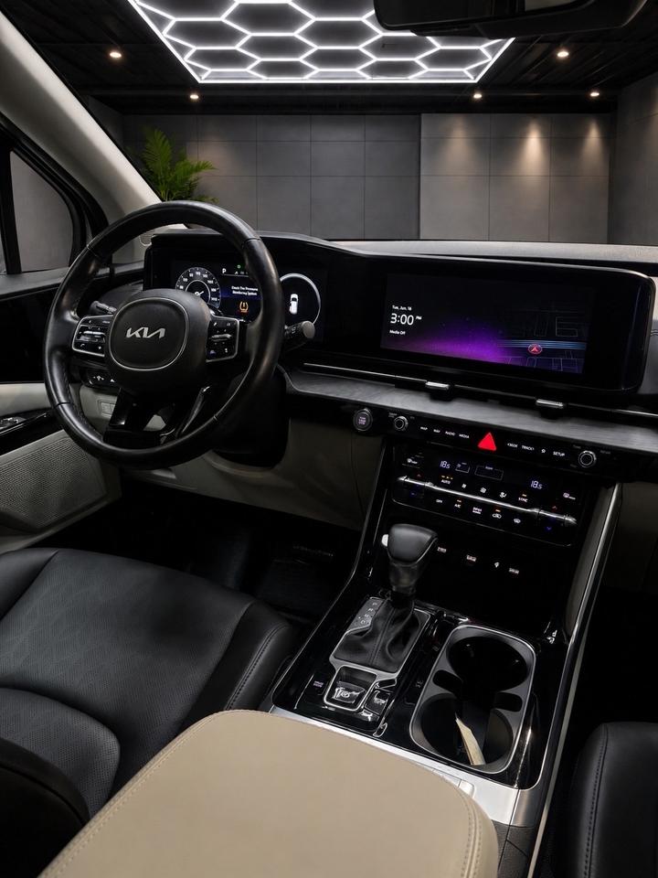 2024 Kia Carnival EX FWD Photo