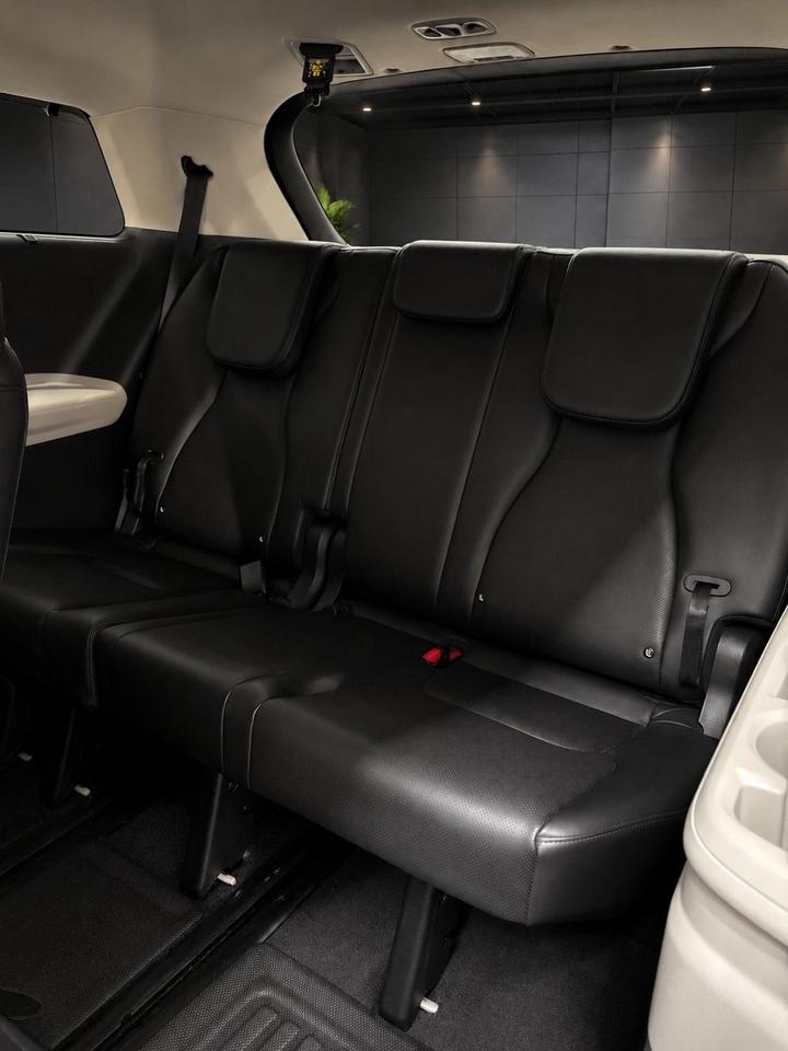 2024 Kia Carnival EX FWD Photo