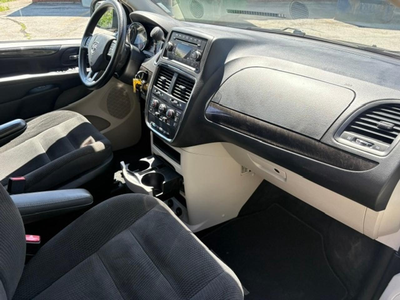 2018 Dodge Grand Caravan ONLY 64KM-1 OWNER-NO ACCIDENTS-NEW BRAKES-TIRES-CERTIFIED! Photo