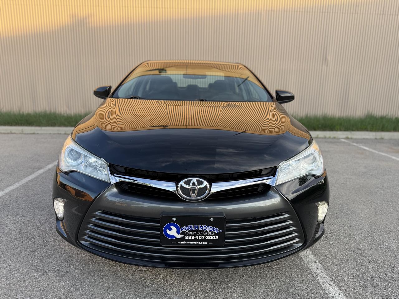 2017 Toyota Camry XLE Photo