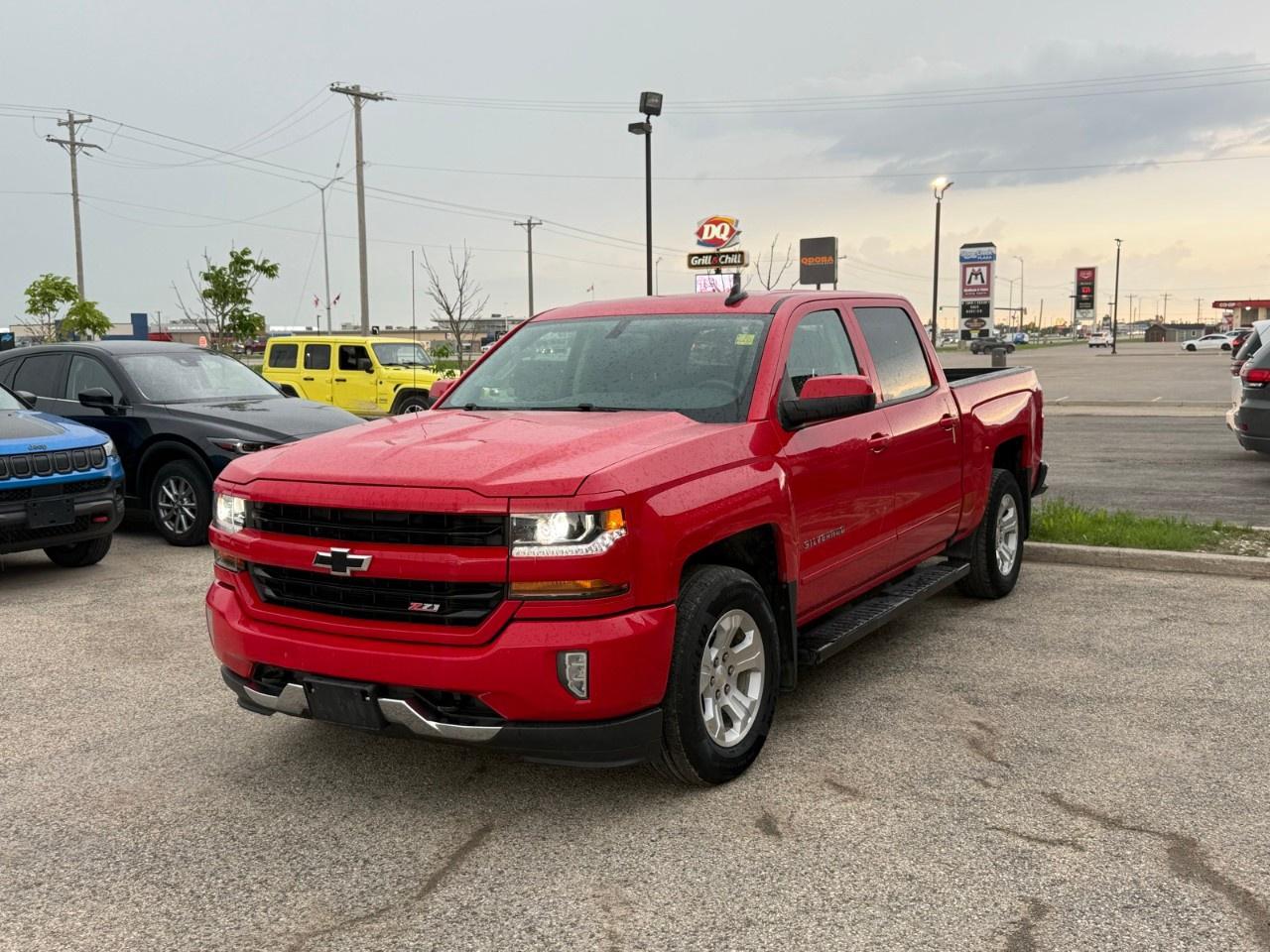 Used 2017 Chevrolet Silverado 1500 Crew Cab Short Box 4-Wheel Drive LT w/2LT for sale in Steinbach, MB