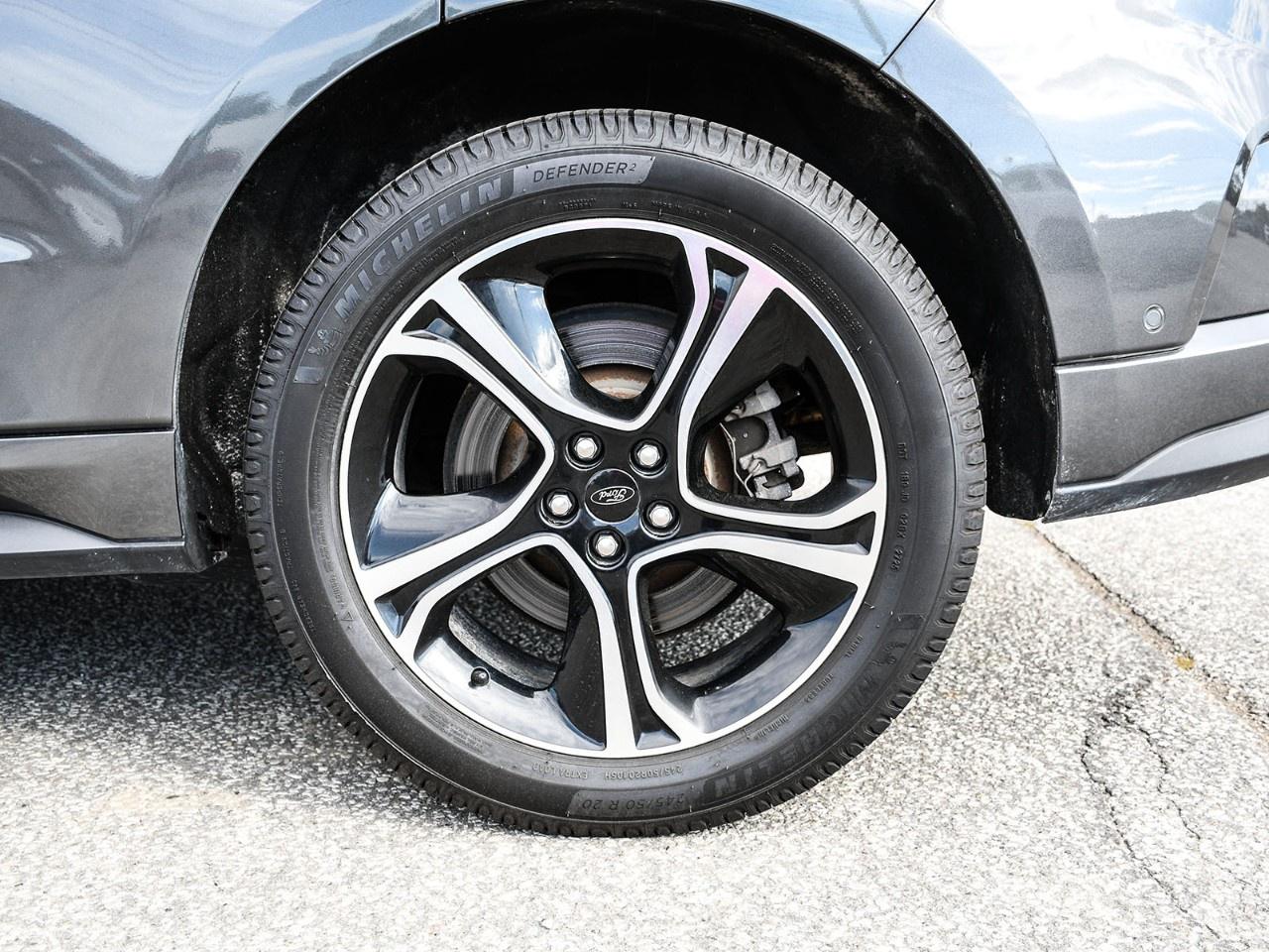 2019 Ford Edge ST AWD Photo