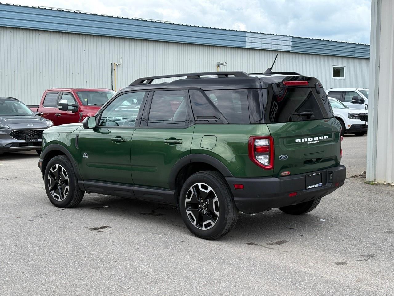 2023 Ford Bronco Sport Outer Banks 4x4 Photo