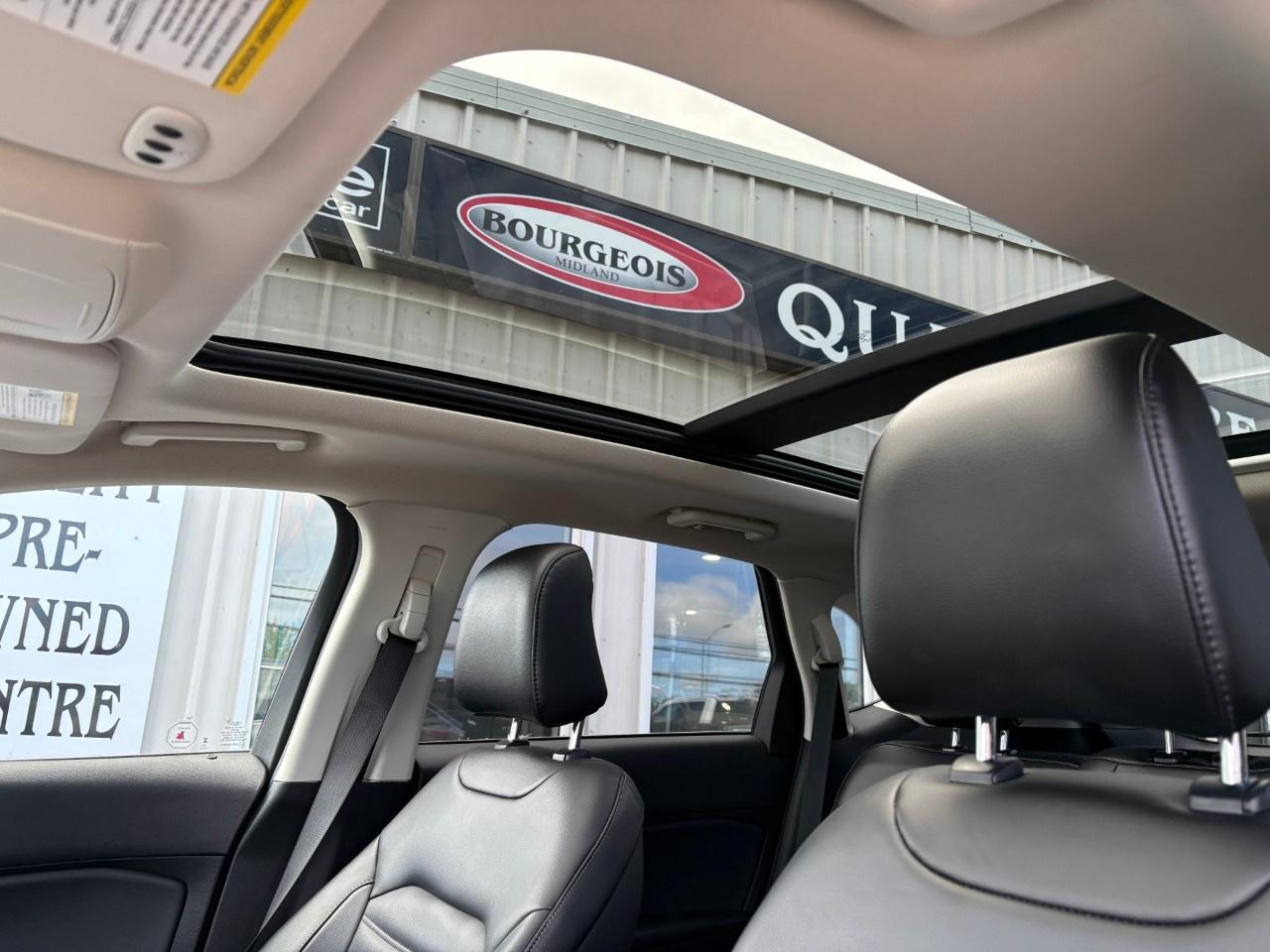 2023 Ford Edge  Photo