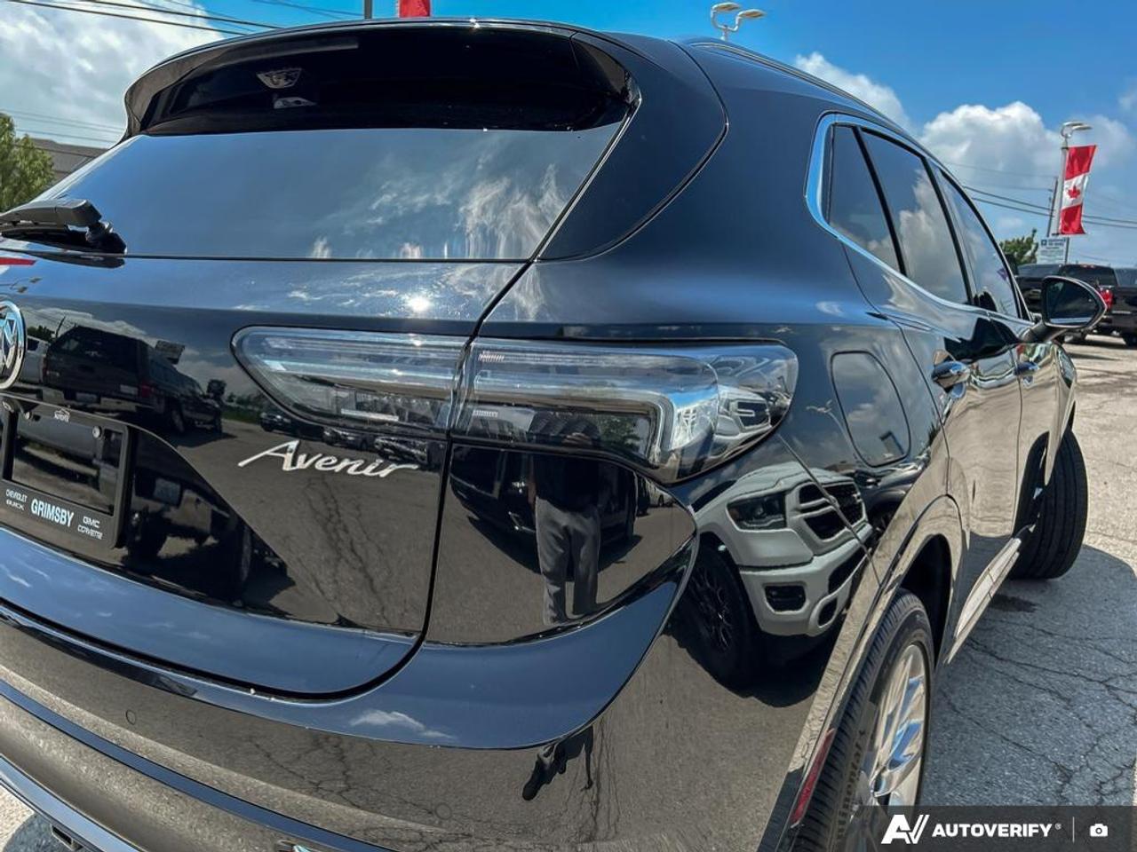 2022 Buick Envision Avenir HEADS UP DISPLAY | MEMORY SEATS | TECHNOLOGY PKG | Photo