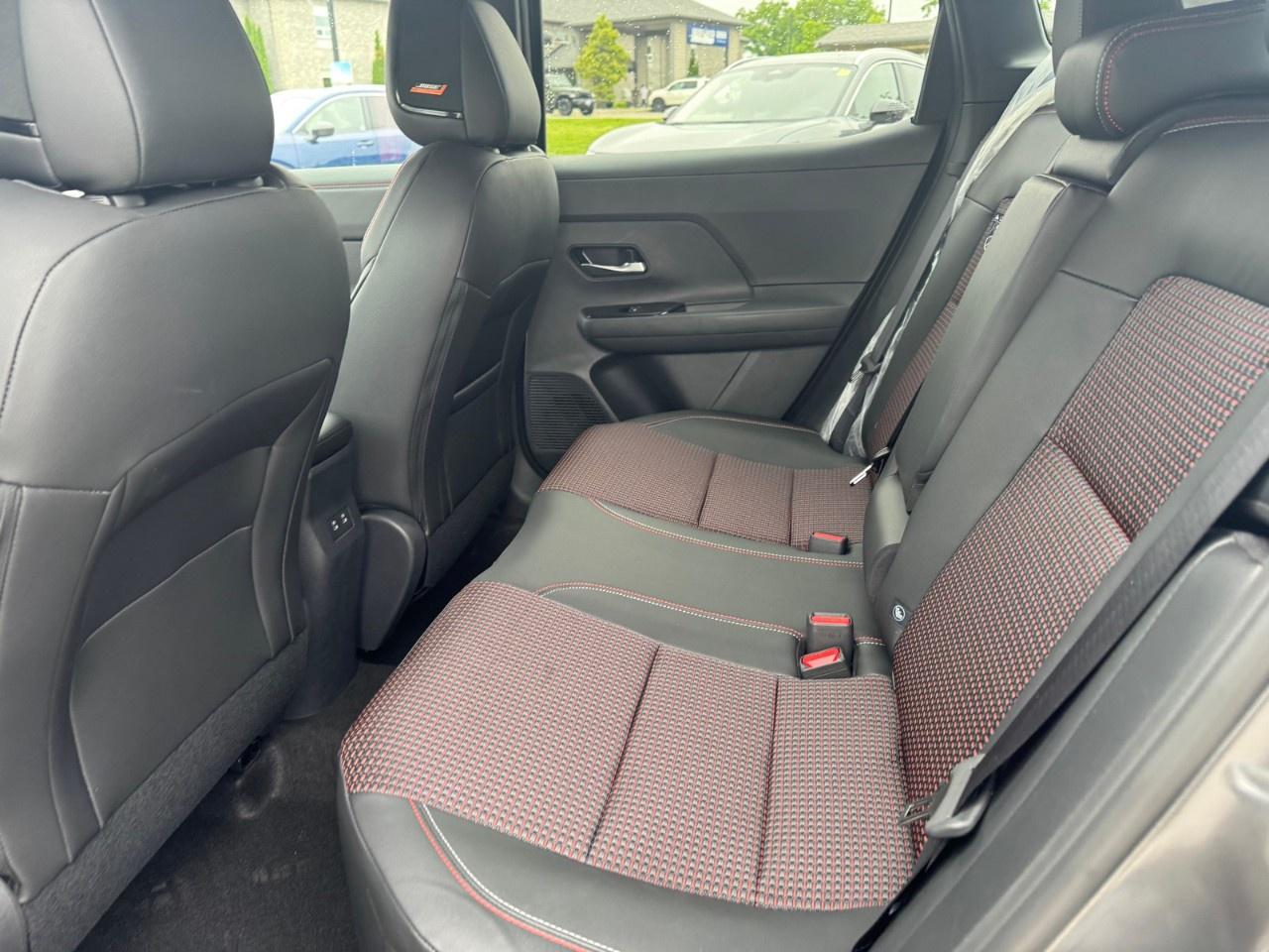2026 Nissan Kicks SR AWD Photo